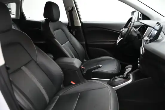 CHEVROLET-TRACKER-2024