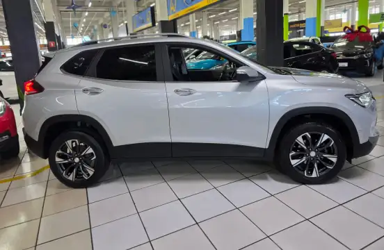 CHEVROLET-TRACKER-2021