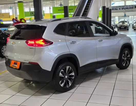 CHEVROLET-TRACKER-2021