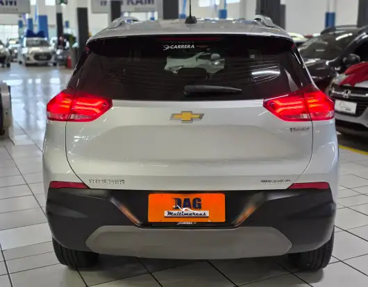 CHEVROLET-TRACKER-2021