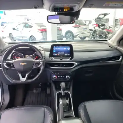 CHEVROLET-TRACKER-2020