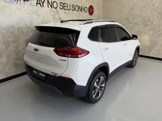 CHEVROLET-TRACKER-2023