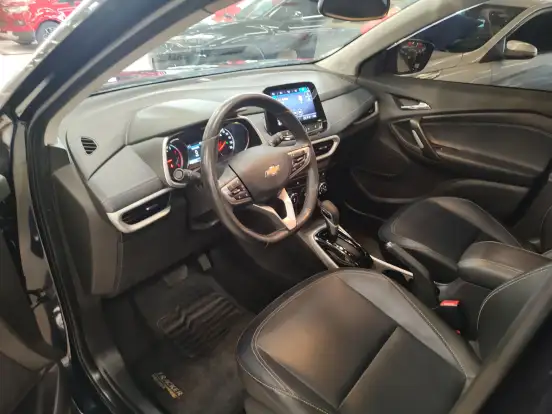 CHEVROLET-TRACKER-2022