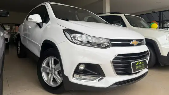 CHEVROLET-TRACKER-2018