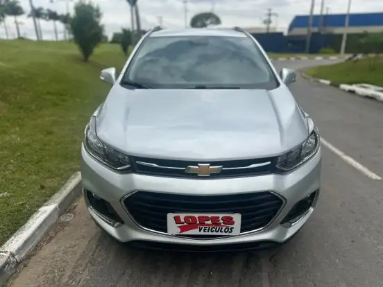 CHEVROLET-TRACKER-2018