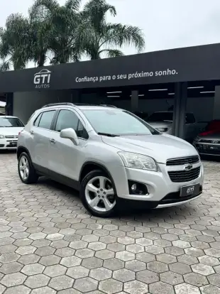 CHEVROLET-TRACKER-2015
