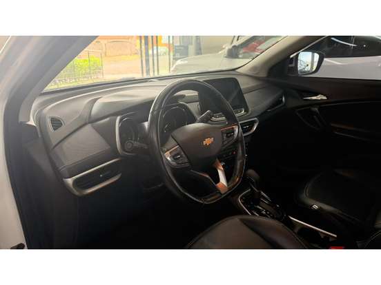 CHEVROLET-TRACKER-2020