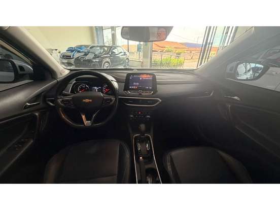 CHEVROLET-TRACKER-2020