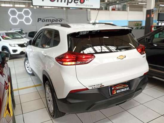 CHEVROLET-TRACKER-2021