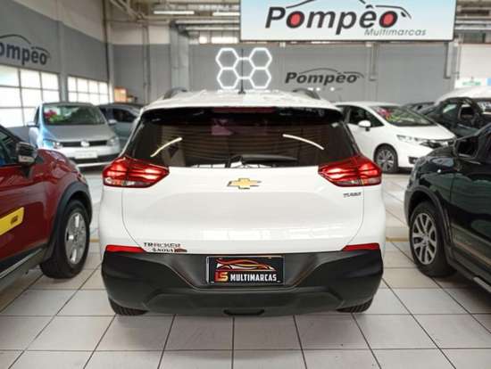 CHEVROLET-TRACKER-2021