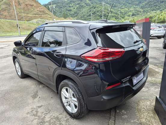 CHEVROLET-TRACKER-2020