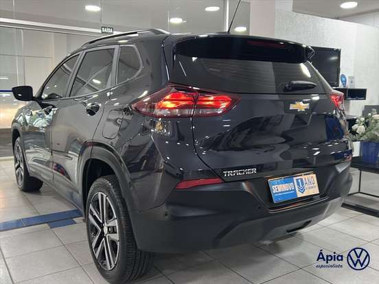 CHEVROLET-TRACKER-2024