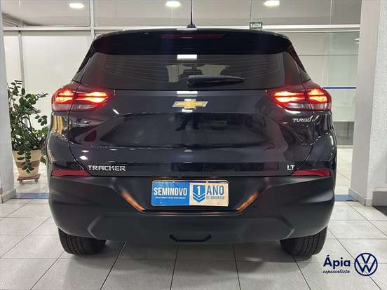 CHEVROLET-TRACKER-2024