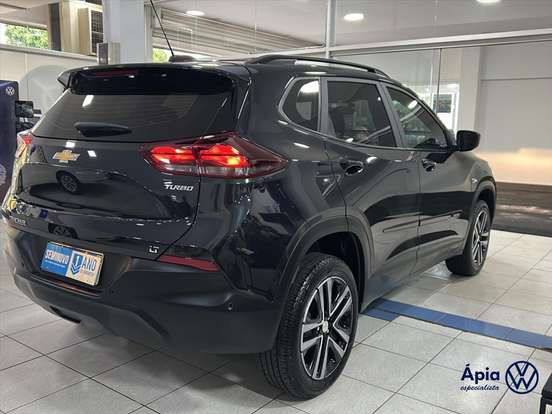 CHEVROLET-TRACKER-2024