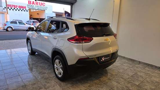 CHEVROLET-TRACKER-2021