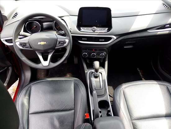 CHEVROLET-TRACKER-2024