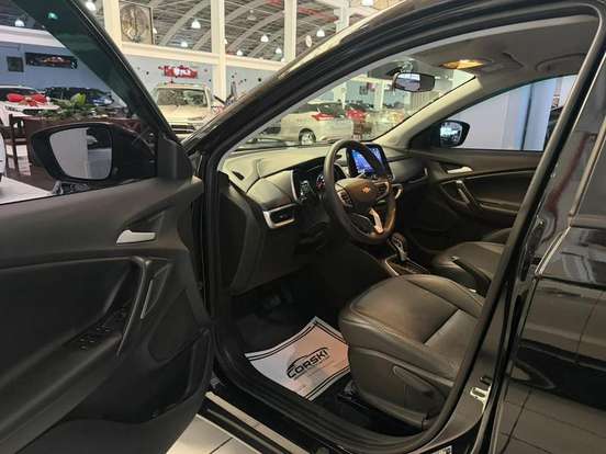 CHEVROLET-TRACKER-2021