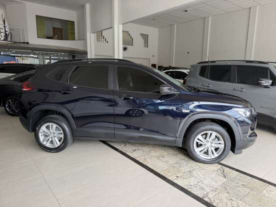 CHEVROLET-TRACKER-2022