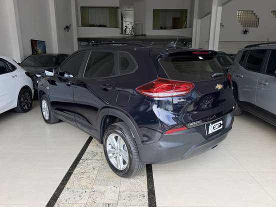 CHEVROLET-TRACKER-2022