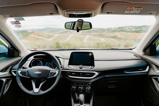 CHEVROLET-TRACKER-2021