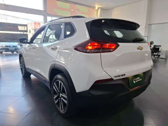 CHEVROLET-TRACKER-2025