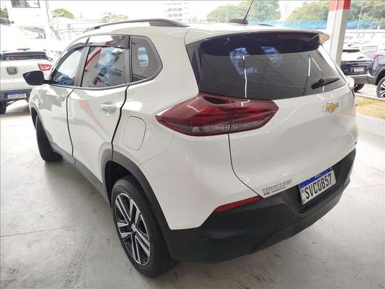 CHEVROLET-TRACKER-2024