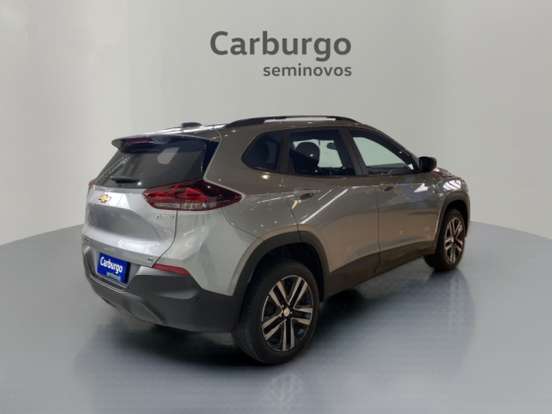 CHEVROLET-TRACKER-2023