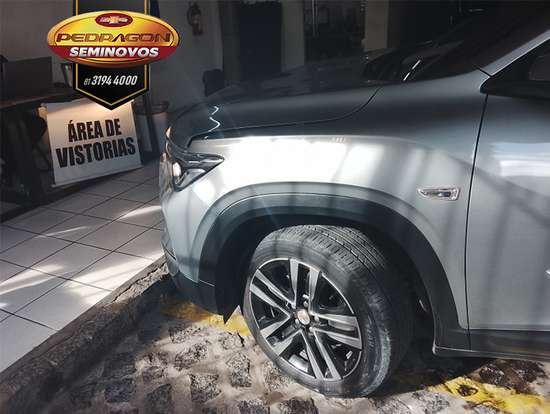 CHEVROLET-TRACKER-2023