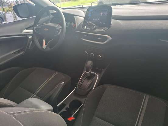 CHEVROLET-TRACKER-2023