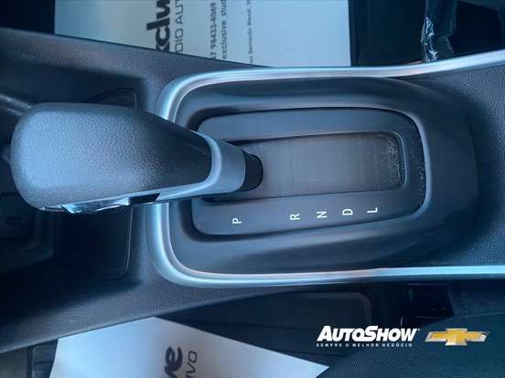 CHEVROLET-TRACKER-2021