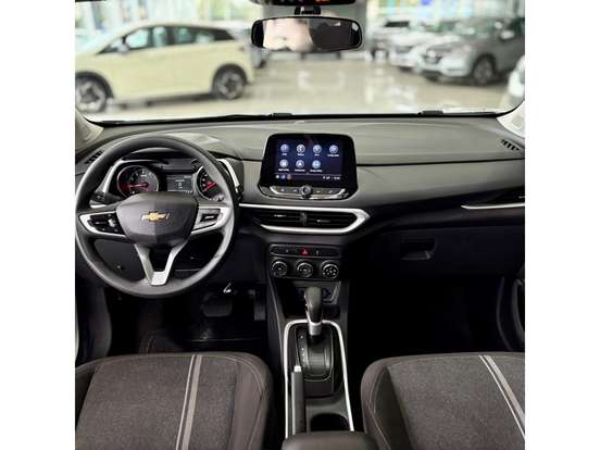 CHEVROLET-TRACKER-2025