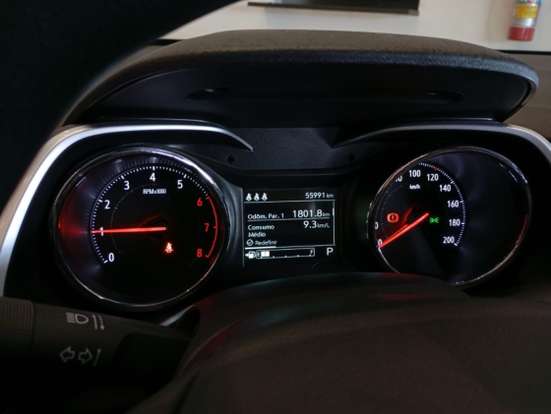 CHEVROLET-TRACKER-2023
