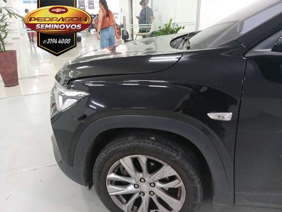 CHEVROLET-TRACKER-2023