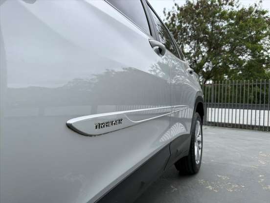 CHEVROLET-TRACKER-2021