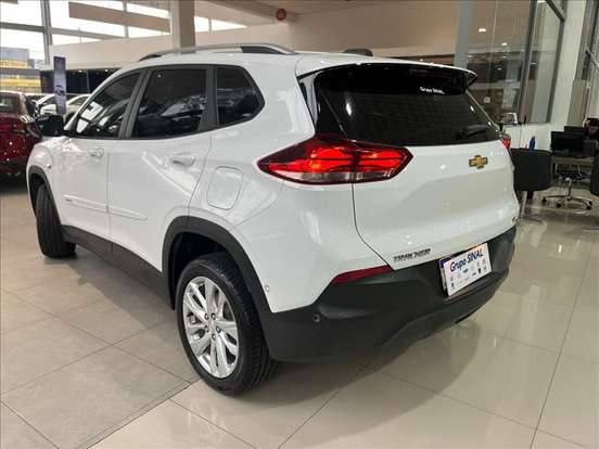 CHEVROLET-TRACKER-2020