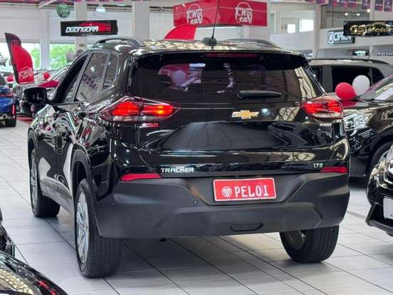 CHEVROLET-TRACKER-2022