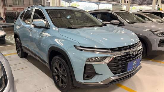 CHEVROLET-TRACKER-2025