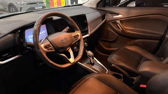 CHEVROLET-TRACKER-2025