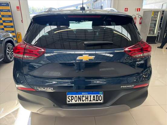 CHEVROLET-TRACKER-2025