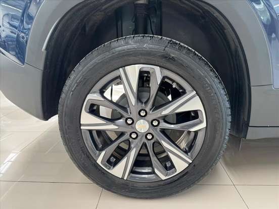 CHEVROLET-TRACKER-2025