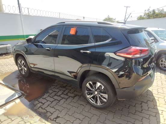 CHEVROLET-TRACKER-2025