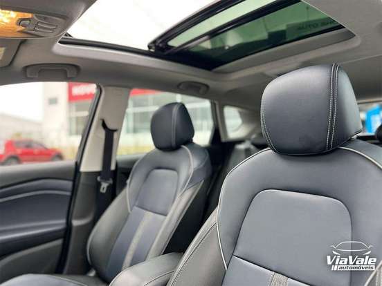 CHEVROLET-TRACKER-2025