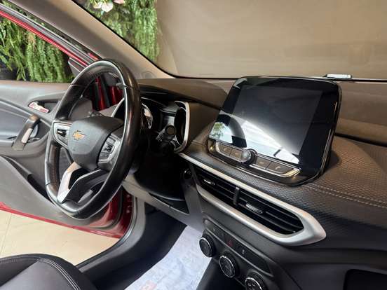 CHEVROLET-TRACKER-2022