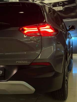 CHEVROLET-TRACKER-2021