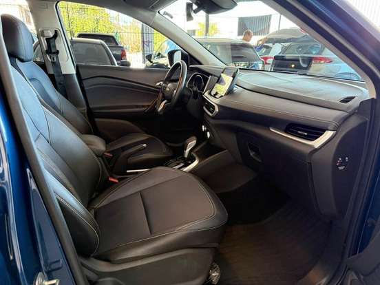 CHEVROLET-TRACKER-2024