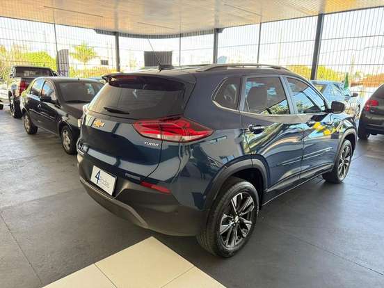 CHEVROLET-TRACKER-2024