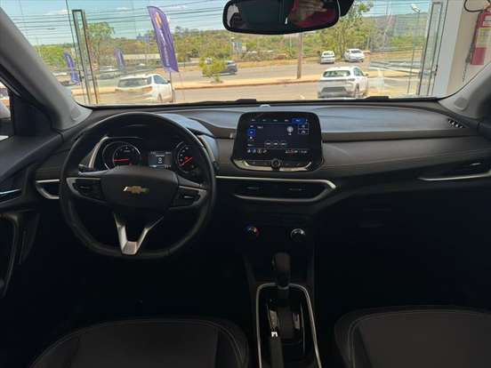 CHEVROLET-TRACKER-2024