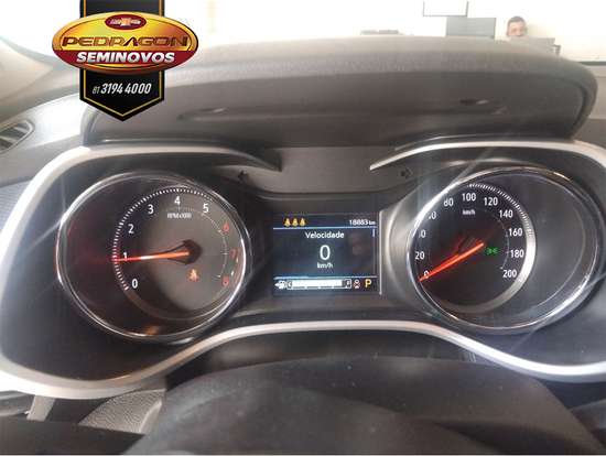 CHEVROLET-TRACKER-2024