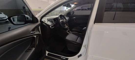 CHEVROLET-TRACKER-2024