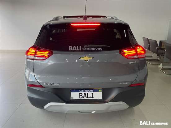 CHEVROLET-TRACKER-2021